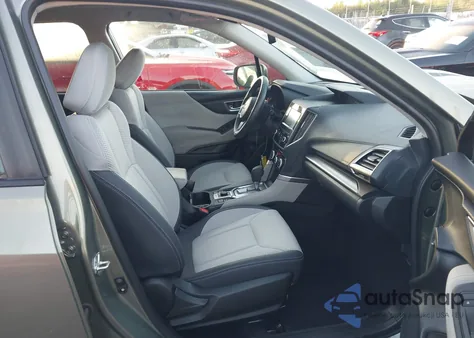 2021 Subaru Forester Premium из США, поврежденный, VIN JF2SKAJCXMH571120